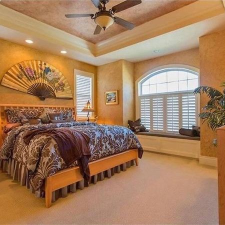 Large Mediterranean Oasis - Water Views & Pool Clearwater Beach Eksteriør bilde